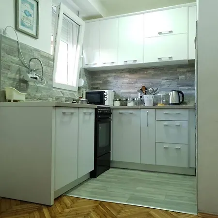 Apartment Ljupki 2 Km Od Centra I Besplatan Parking Podgorica